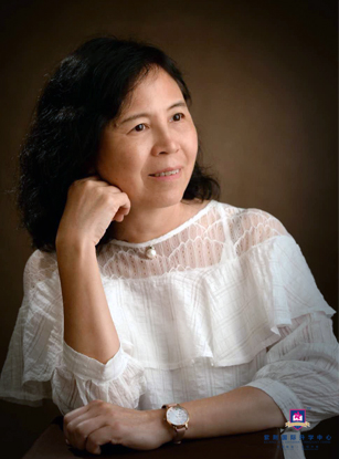 伍家珍女士|Ms Ng Ka Chun